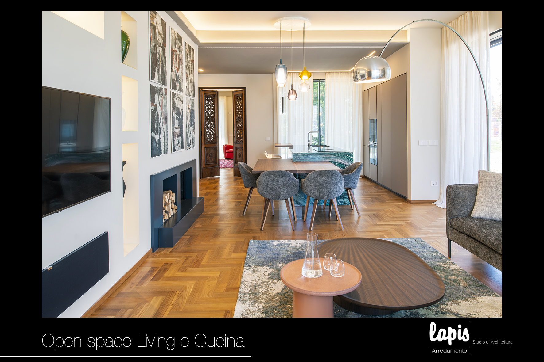 Portfolio Lapis Arredamento - INFLUSSI MARMOREI IMMERSI NEL VERDE Progettazione, Costruzione e Arredamento