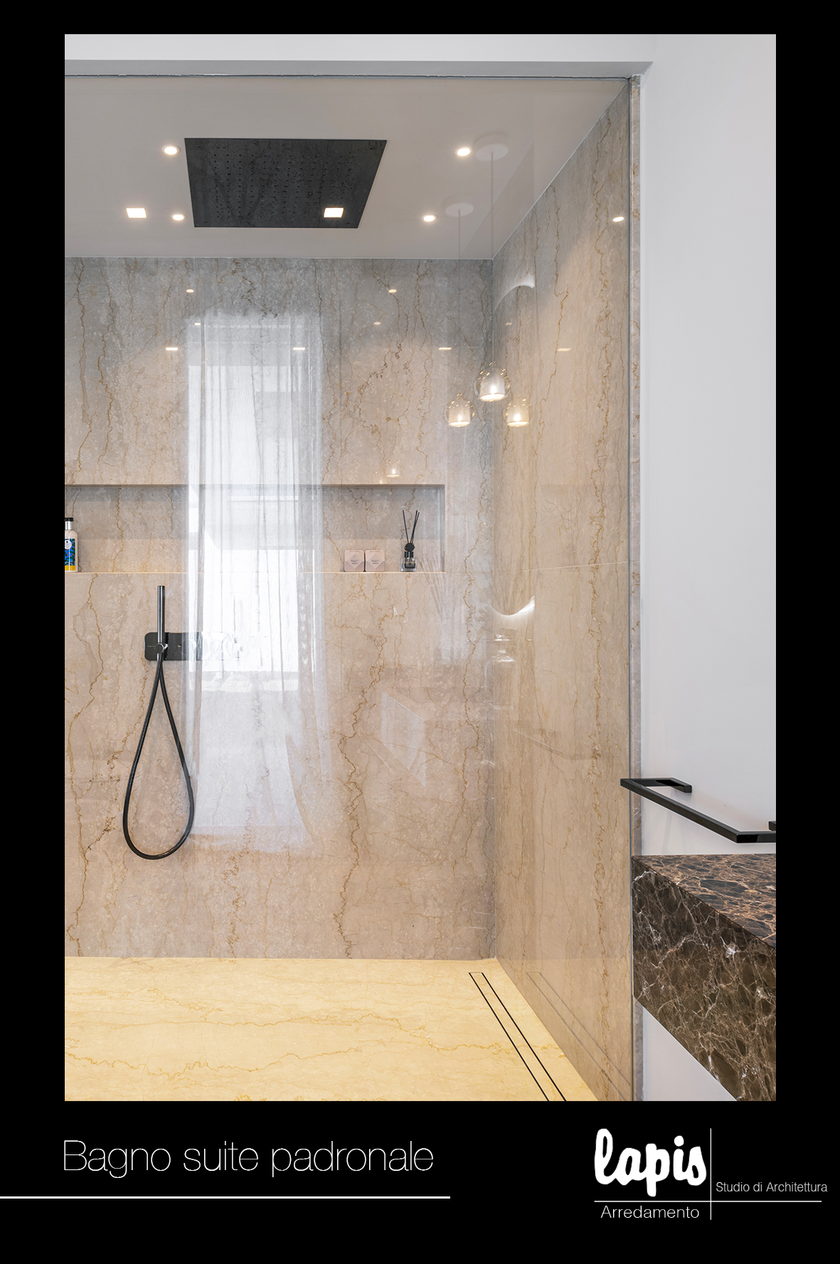 Portfolio Lapis Arredamento - INFLUSSI MARMOREI IMMERSI NEL VERDE Progettazione, Costruzione e Arredamento